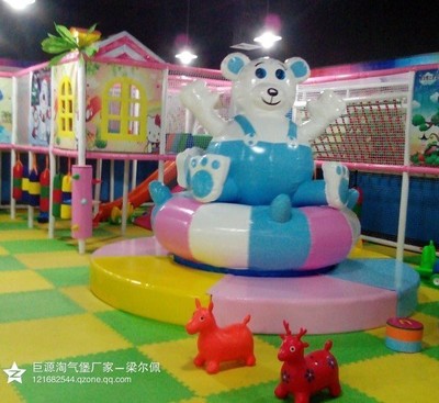 淘氣堡樂園，親子互動與電玩促銷，盡享歡樂時光